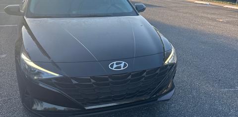 Hyundai Elantra 2023