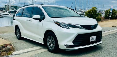 Toyota Sienna 2021