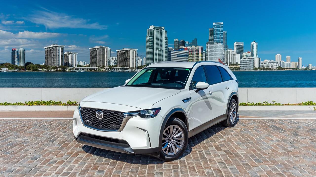 Mazda CX-90 2025 in Miami, FL
