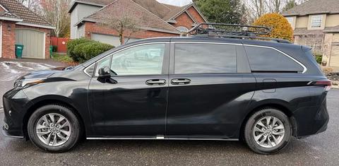Toyota Sienna 2024