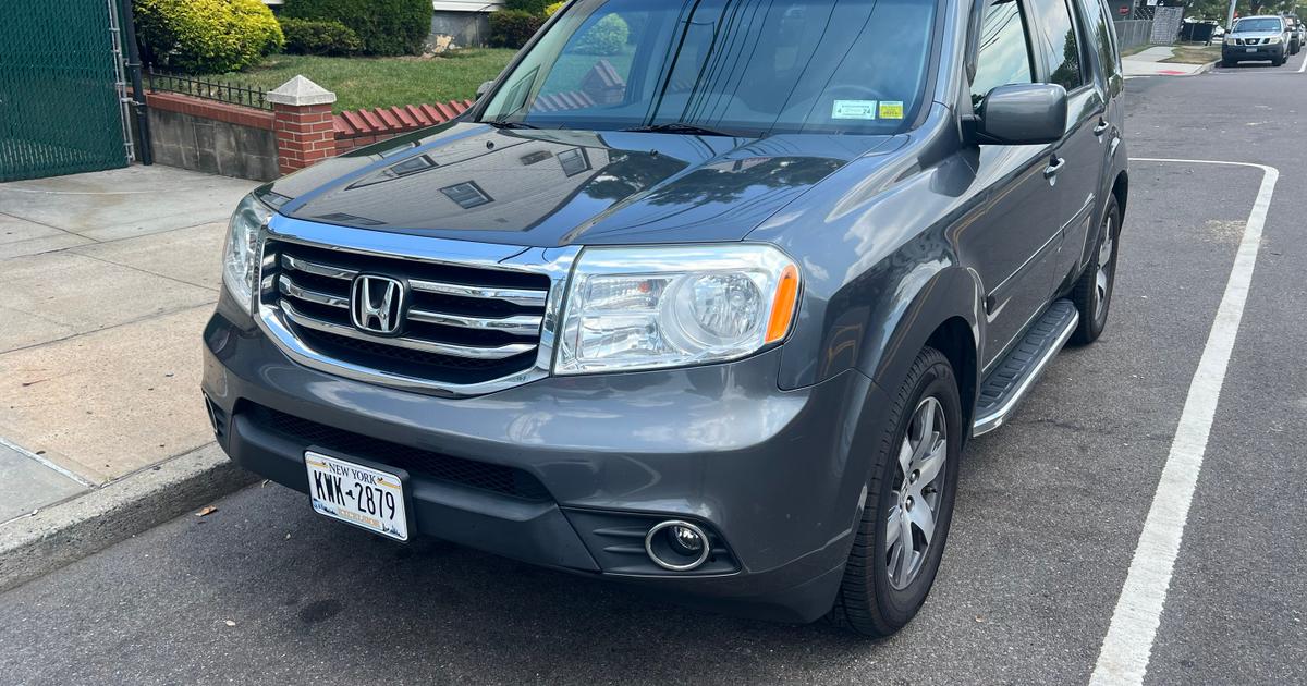 Honda Pilot 2013 rental in Levittown, NY by Rami K. Turo