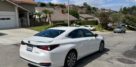 Lexus ES 2021