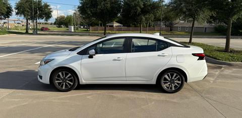 Nissan Versa 2024