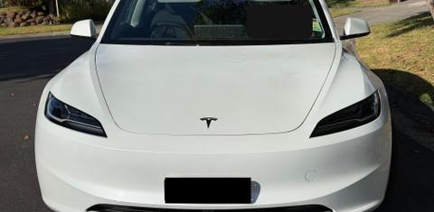 Tesla MODEL 3 2025