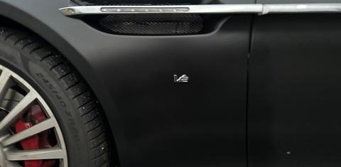 Aston Martin Rapide 2012