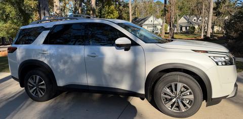 Nissan Pathfinder 2025