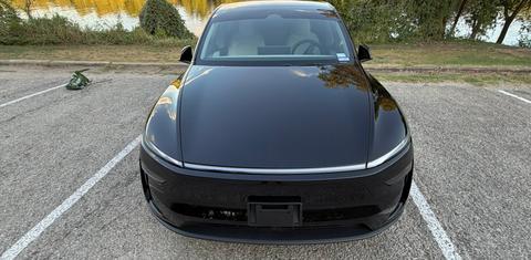 Tesla Model Y 2026