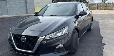Nissan Altima 2021