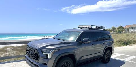 Toyota Sequoia 2023