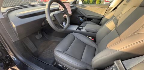 Tesla Model 3 2025