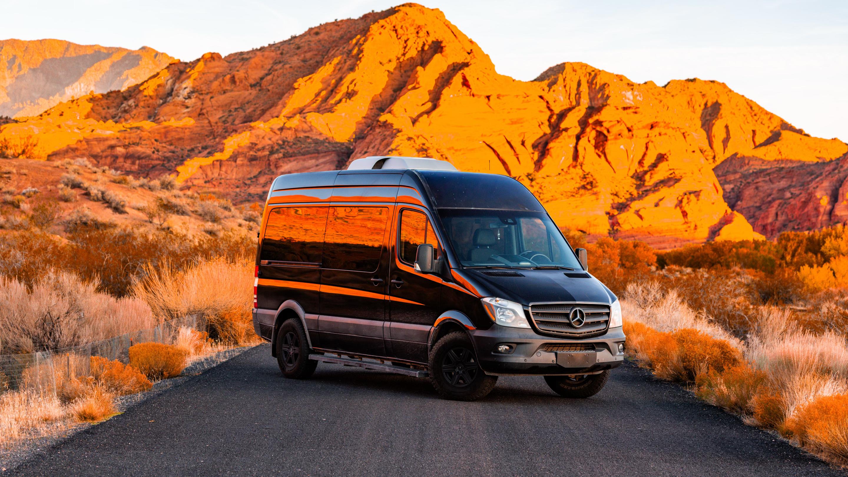 Mercedes-Benz Sprinter Crew 2018 in 