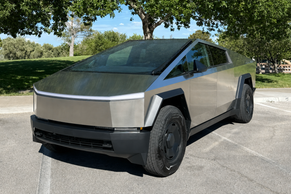 Tesla Cybertruck 2026 in Las Vegas