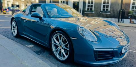 Porsche 911 2016