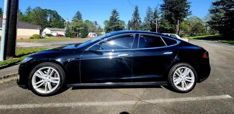 Tesla Model S 2014