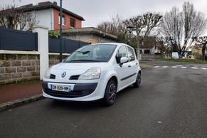 Renault MODUS 2012 à Clichy