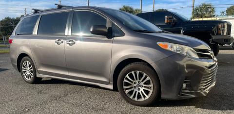 Toyota Sienna 2018