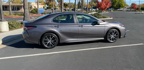 Toyota Camry 2023