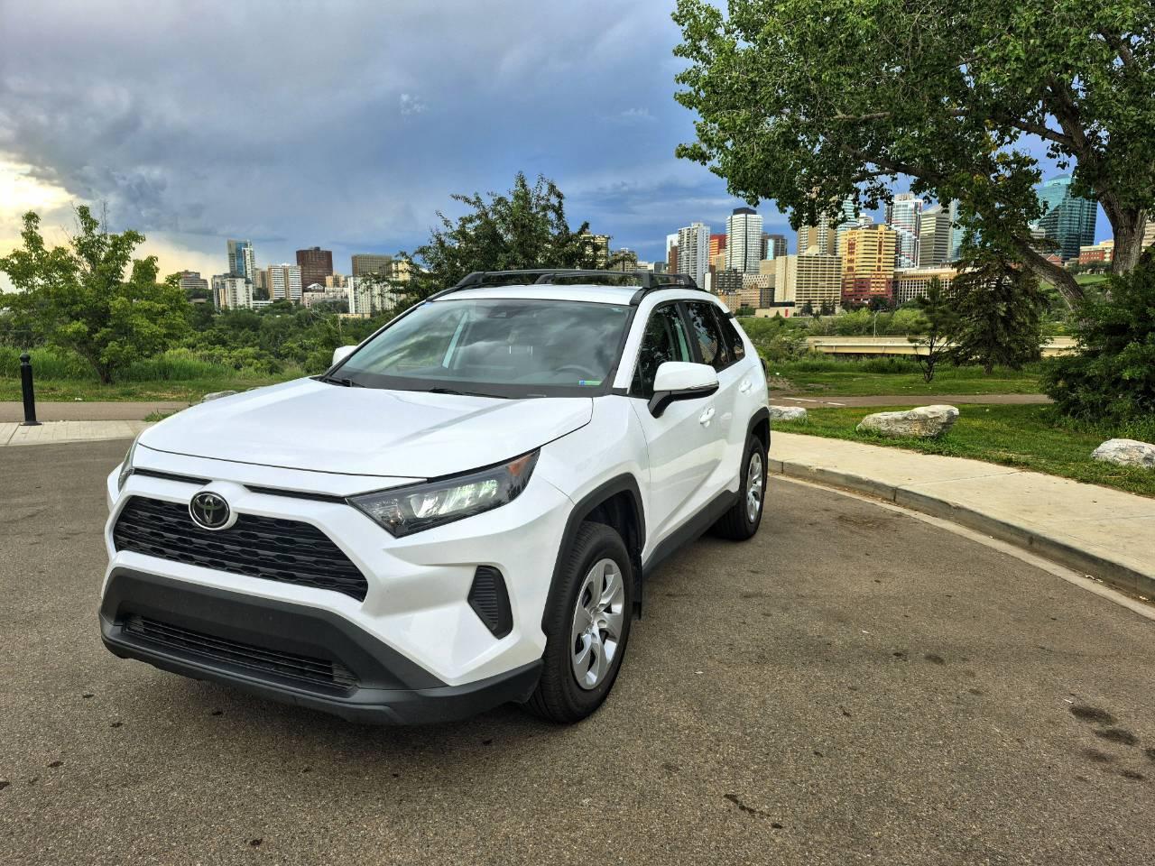Toyota RAV4 2020 à Edmonton, AB