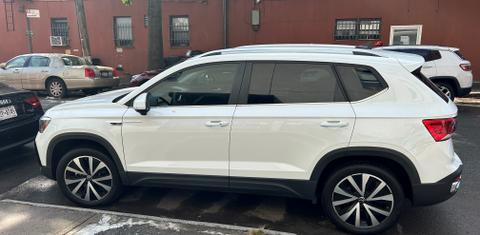 Volkswagen Taos 2022