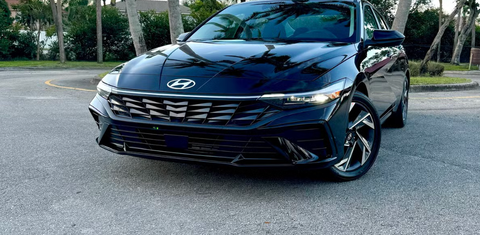 Hyundai Elantra 2024