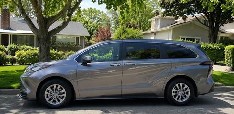 Toyota Sienna 2023