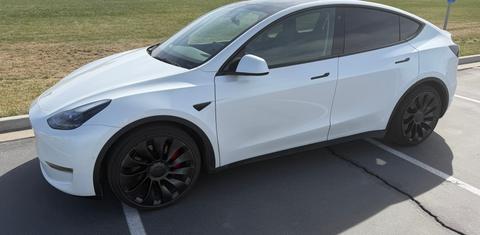 Tesla Model Y 2022