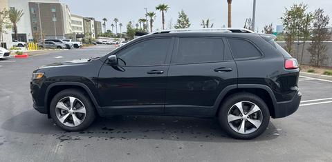 Jeep Cherokee 2021