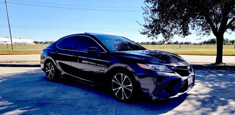 Toyota Camry 2019