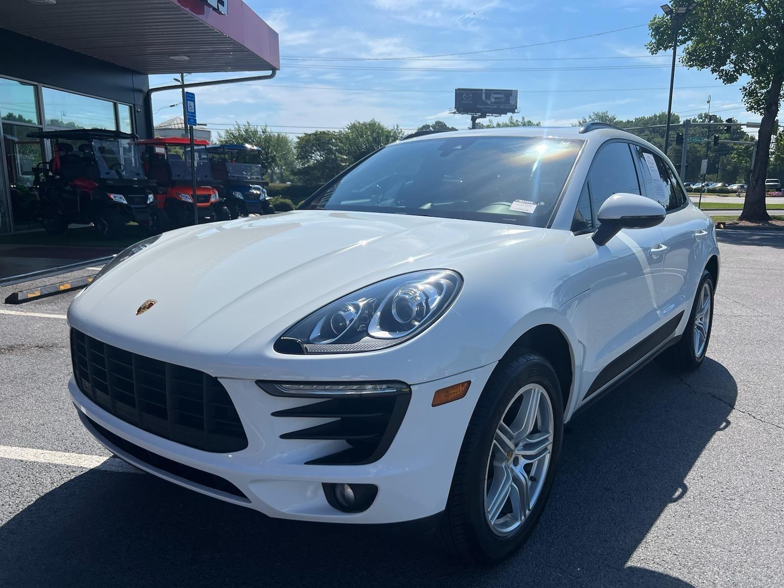 Porsche Macan 2018 in Panama City Beach, FL
