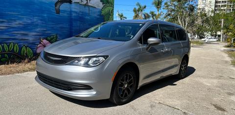 Chrysler Pacifica 2017
