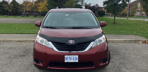 Toyota Sienna 2013