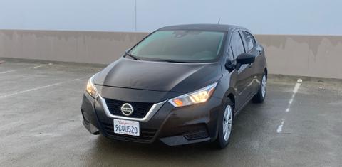 Nissan Versa 2021
