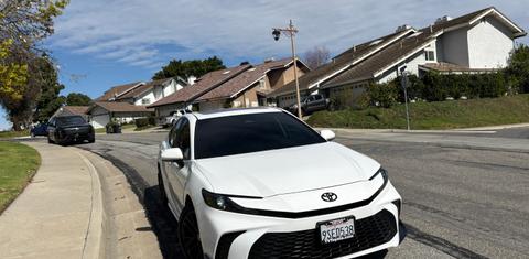 Toyota Camry Hybrid 2025