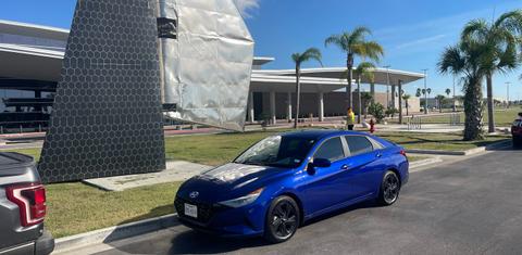 Hyundai Elantra 2023