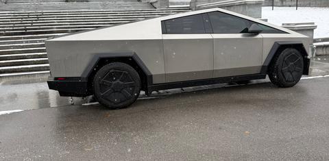 Tesla Cybertruck 2024