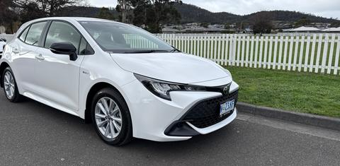 Toyota COROLLA 2026