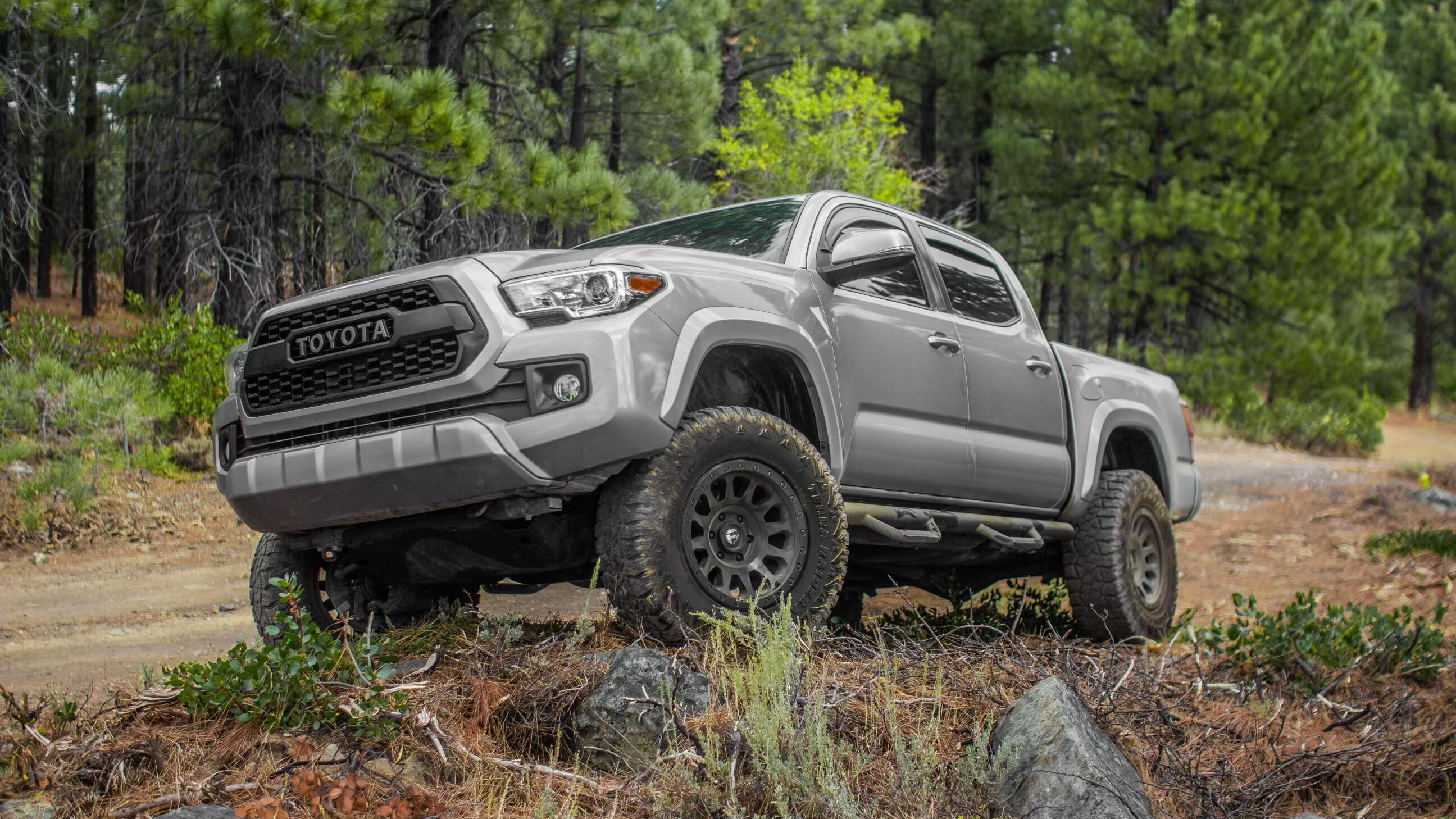 Toyota Tacoma 2017 in 