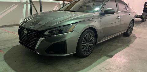 Nissan Altima 2023