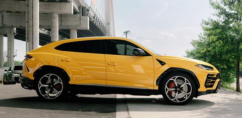 Lamborghini Urus 2021