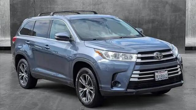 Toyota Highlander 2019 in Roseville, CA