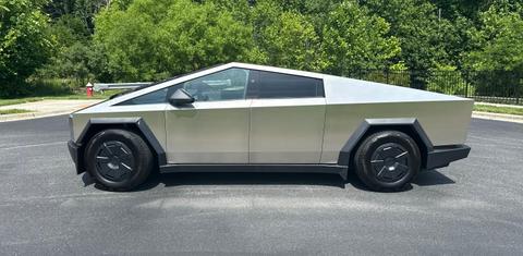 Tesla Cybertruck 2024