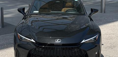 Lexus IS 2026