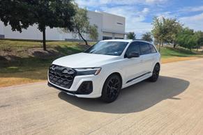 Audi SQ7 2025 in Irving