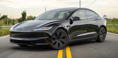 Tesla Model 3 2024