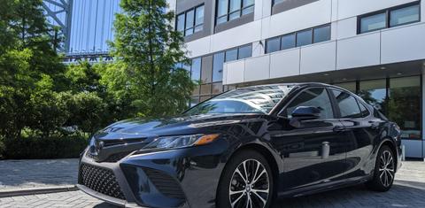 Toyota Camry 2019