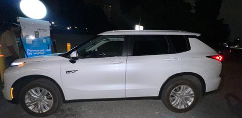Mitsubishi Outlander Plug-In Hybrid 2024