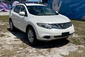 Nissan Murano car