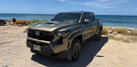 Toyota Tacoma 2024