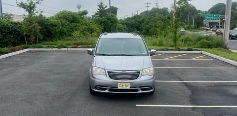 Chrysler Town & Country 2013