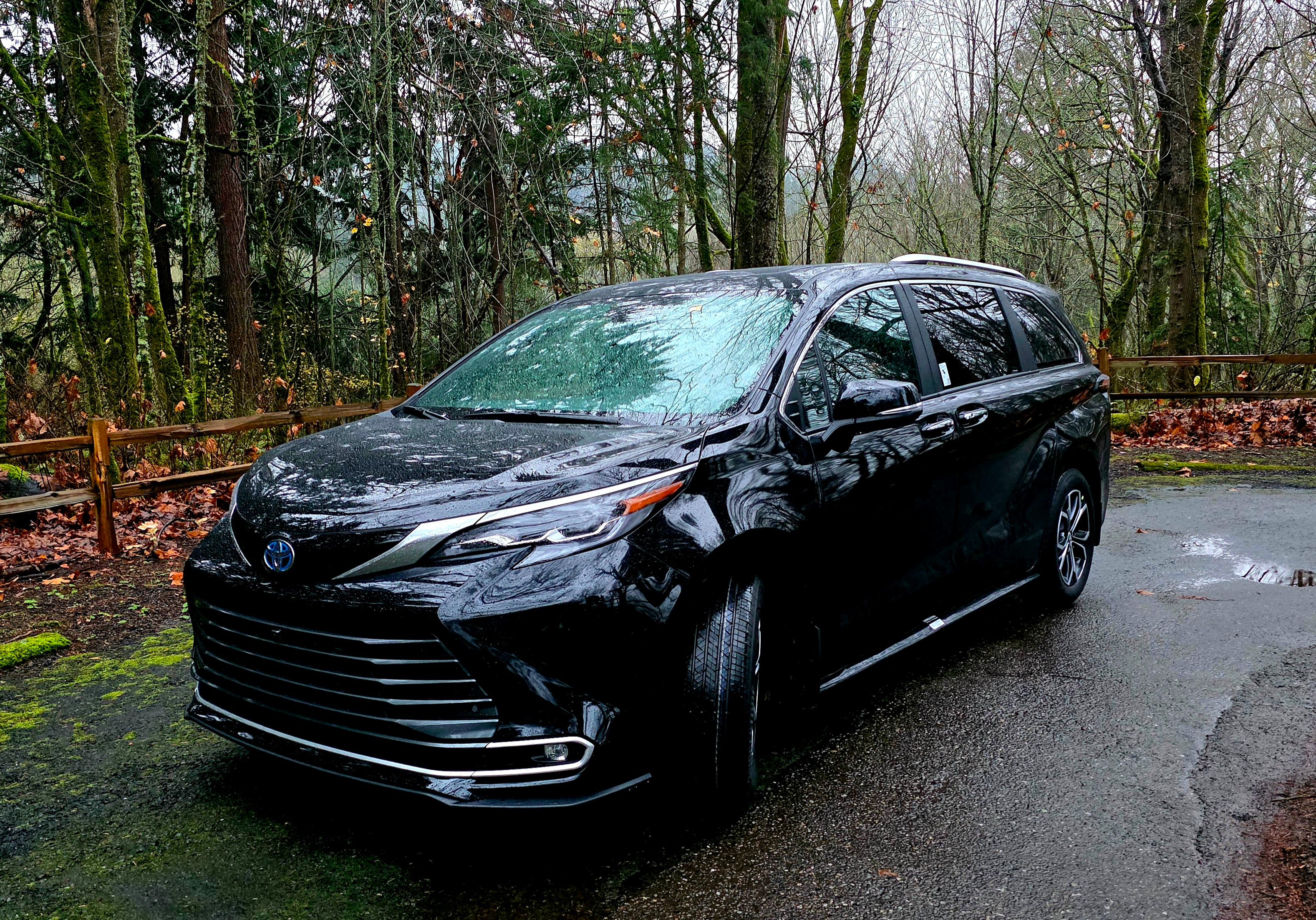 Toyota Sienna 2025 in SeaTac, WA